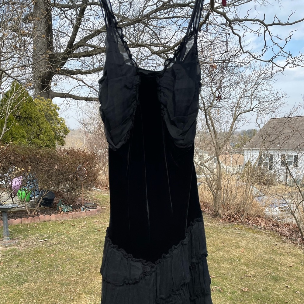 Max Studio Special Edition Black Velvet and Silk - Picture 3 of 14